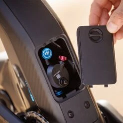 Scott Voltage ERIDE 900 Tuned 2025 FS Electric Mountain Bike -Les Cycles Shop 2000x2000 Voltage tuned 1 2113199