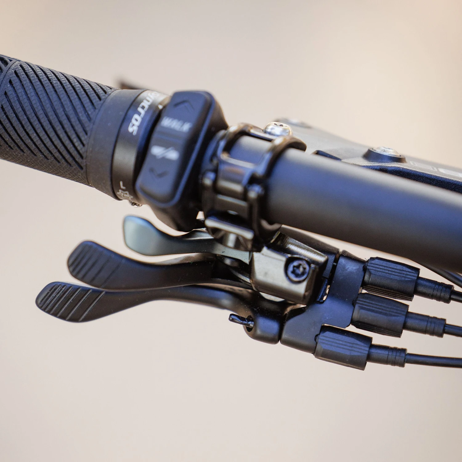 Scott Voltage ERIDE 920 2025 FS Electric Mountain Bike - Image 4