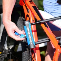 Oxford Sentinel Pro Duo U-Lock 320mm X 177mm + Cable 9 Oxford Sentinel Pro Duo U-Lock 320mm X 177mm + Cable -Les Cycles Shop 5023628 lk326 3 2