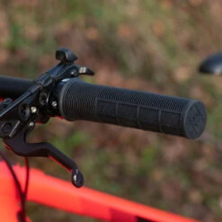 Oxford Driver Lock-on MTB Grips Various Colours -Les Cycles Shop 5084846 hg805b 4 2