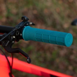 Oxford Driver Lock-on MTB Grips Various Colours -Les Cycles Shop 5084885 hg805u 4 2