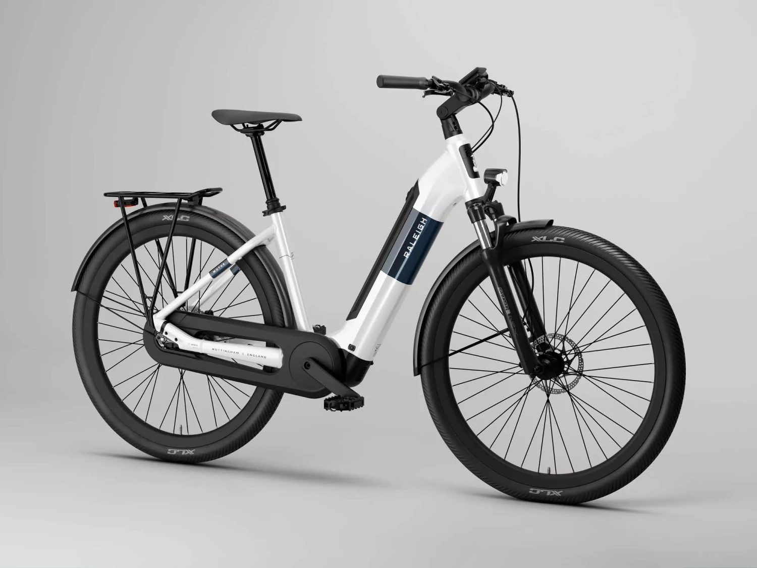 Raleigh Motus Tour Sparking White Hub Gear 2026 Electric Hybrid Bike 7 Raleigh Motus Tour Sparking White Hub Gear 2026 Electric Hybrid Bike - Image 5