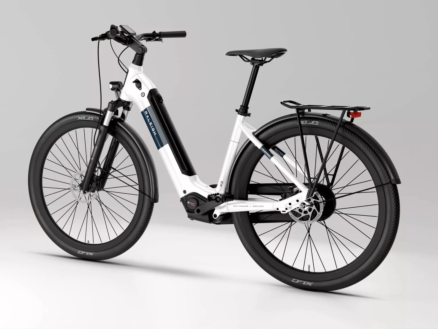 Raleigh Motus Tour Sparking White Hub Gear 2026 Electric Hybrid Bike 6 Raleigh Motus Tour Sparking White Hub Gear 2026 Electric Hybrid Bike - Image 4