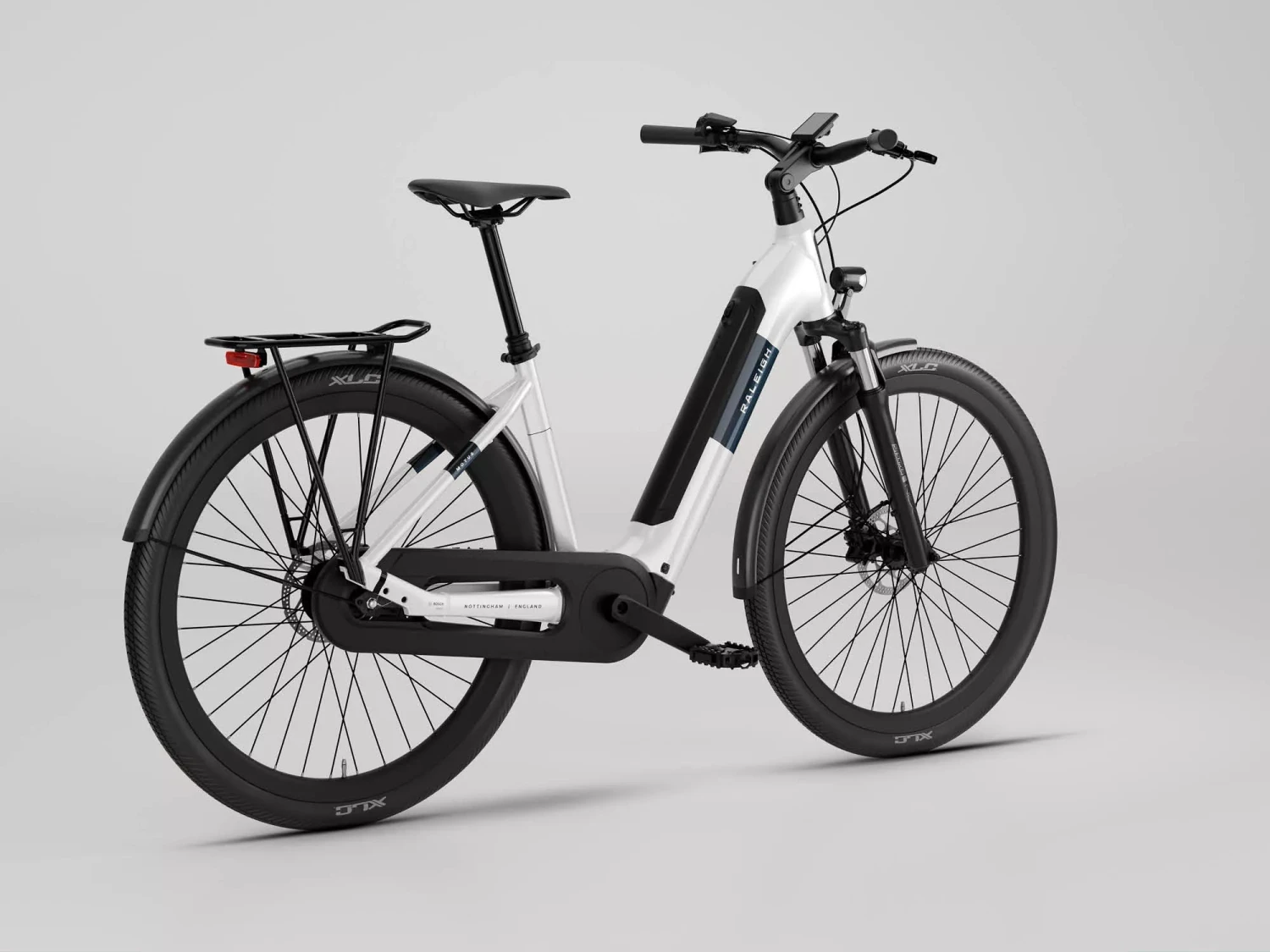 Raleigh Motus Tour Sparking White Hub Gear 2026 Electric Hybrid Bike 5 Raleigh Motus Tour Sparking White Hub Gear 2026 Electric Hybrid Bike - Image 3