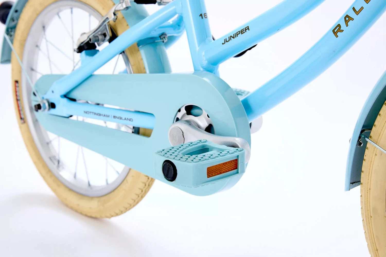 Raleigh Juniper Baby Blue 16 Inch Wheel 2025 Kids Bike 6 Raleigh Juniper Baby Blue 16 Inch Wheel 2025 Kids Bike - Image 4