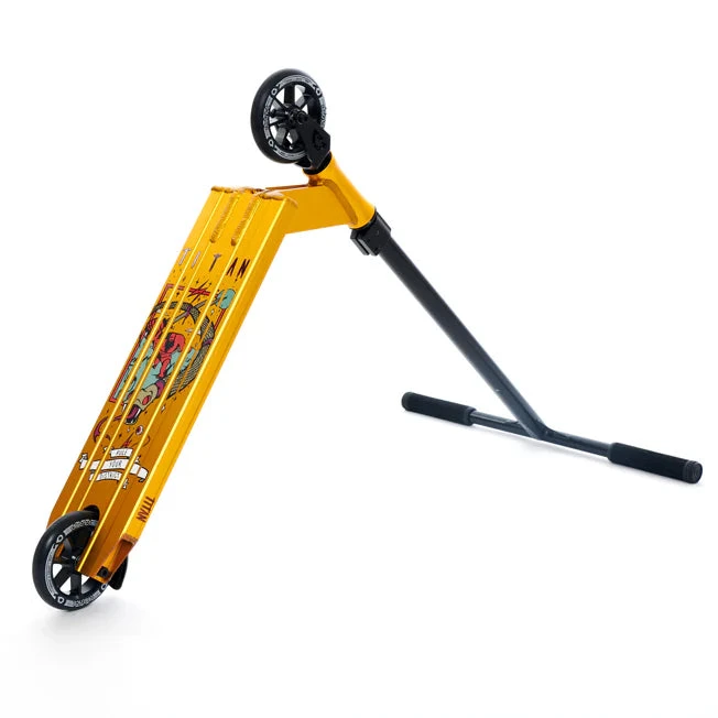 District Titan Complete Scooter - Ano Gold / Black 120mm Wheels 6 District Titan Complete Scooter - Ano Gold / Black 120mm Wheels - Image 4