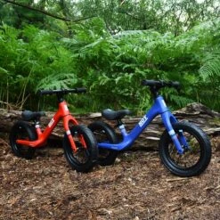 Hoy Weee 12" Blue Kids Balance Bike -Les Cycles Shop hoy weee 12 balance bike p1388 16917 image 68692135 788c 4617 80de 561b3e0c03f6