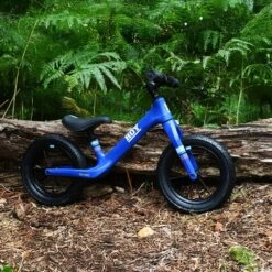 Hoy Weee 12" Blue Kids Balance Bike -Les Cycles Shop hoy weee 12 balance bike p1388 16918 image